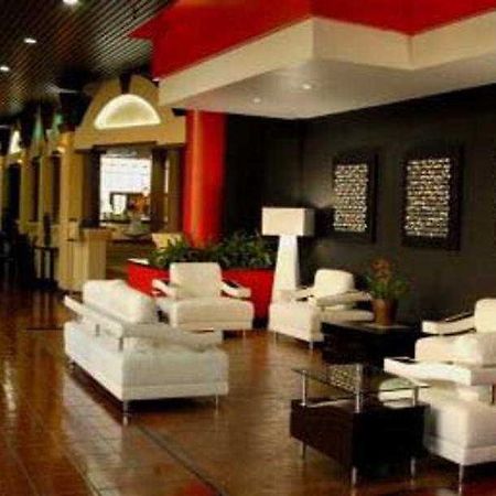 Ramada Columbia/Fort Jackson Area Interno foto