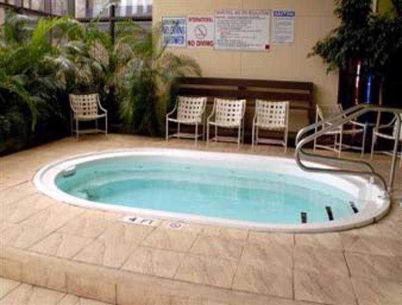 Ramada Columbia/Fort Jackson Area Esterno foto